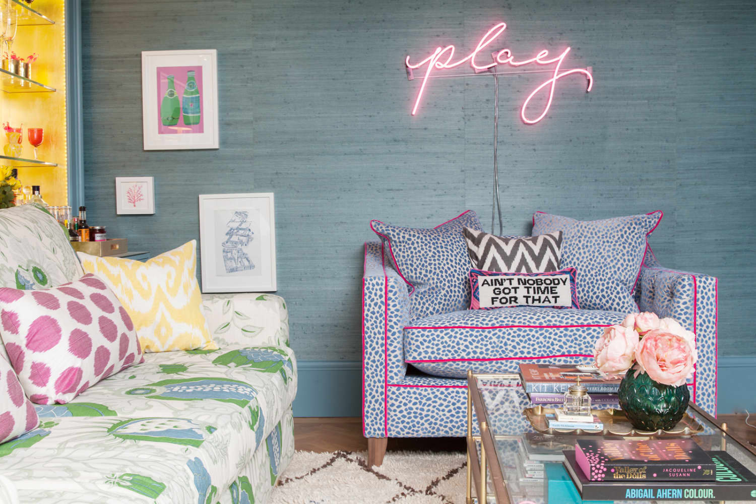 How to clean decor cheap pillows
